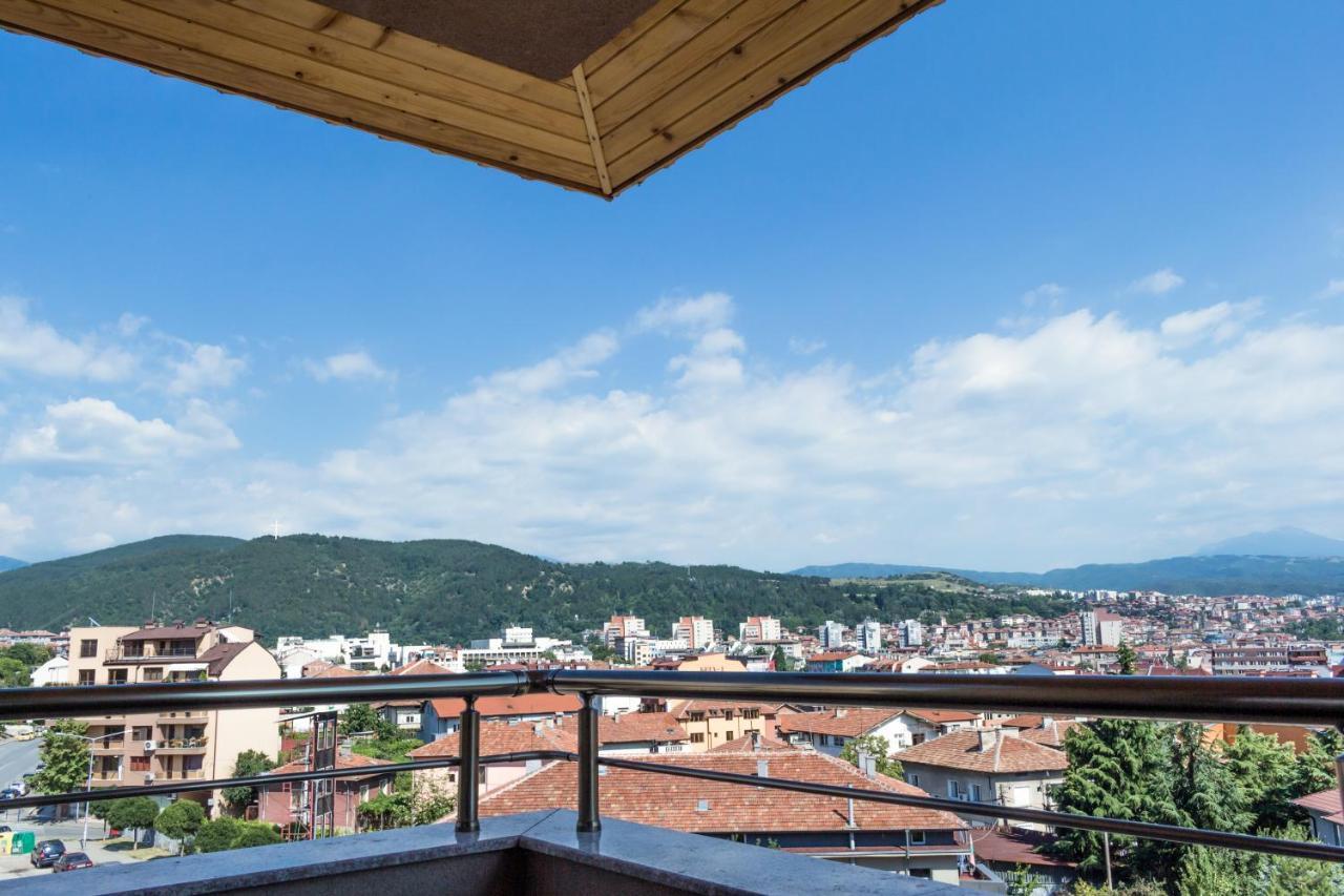 City View Apartment With 2 Bedrooms And Free Garage Blagoevgrad Extérieur photo